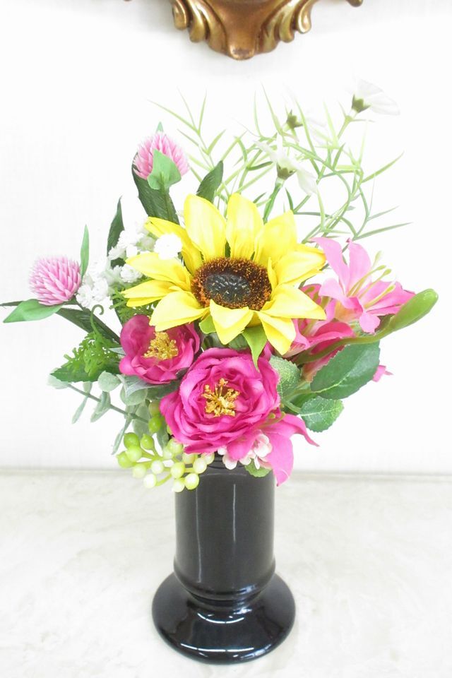 【アーティフィシャルフラワー・造花 お仏壇向けリトル仏花・供花】向日葵とミニ百合のミニ供花−1束タイプ