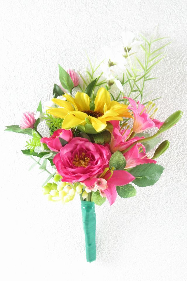 【アーティフィシャルフラワー・造花 お仏壇向けリトル仏花・供花】向日葵とミニ百合のミニ供花−1束タイプ