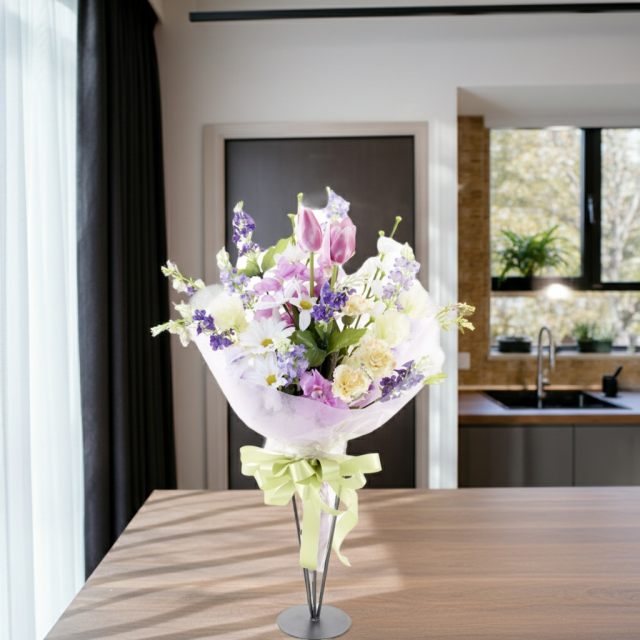 【贈答・贈呈用花束・造花花束・花束ギフト】スイートピーとチューリップのアーティフィシャルフラワーブーケ/パープルミックス