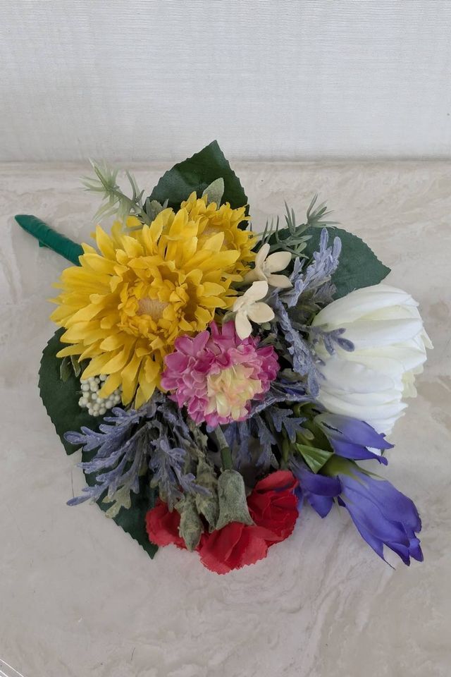 【アーティフィシャルフラワー・造花 お仏壇向けリトル仏花・ミニ供花】リンドウとガーベラのミックス供花−1束タイプ