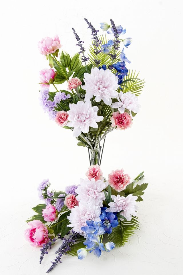 【アーティフィシャルフラワー・造花 お墓・お仏壇向け仏花・供花】ダリア・ピオニー・デルフィニュームの洋風供花（左右１対セット）