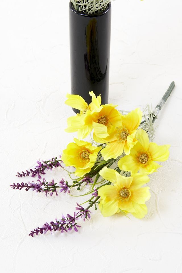 【造花 ミニ供花】コスモスとラベンダーのミニ仏花セット（左右１対）
