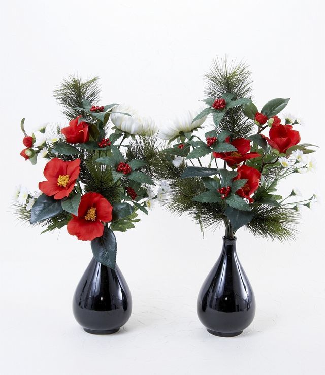 【造花 お正月・迎春用 供花】椿&千両の供花(左右1対セット)