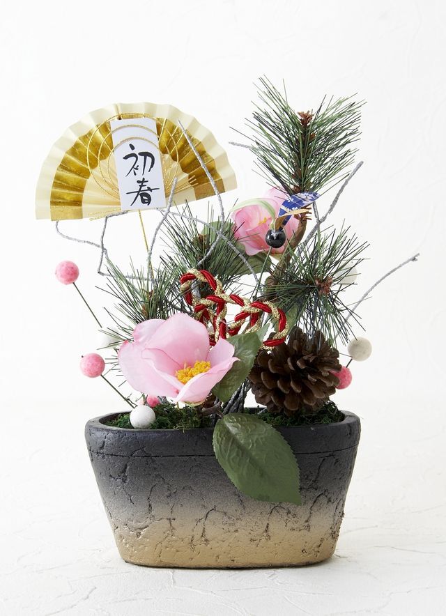 【造花・和モダン・お正月向けアートフラワーアレンジメント】大夢