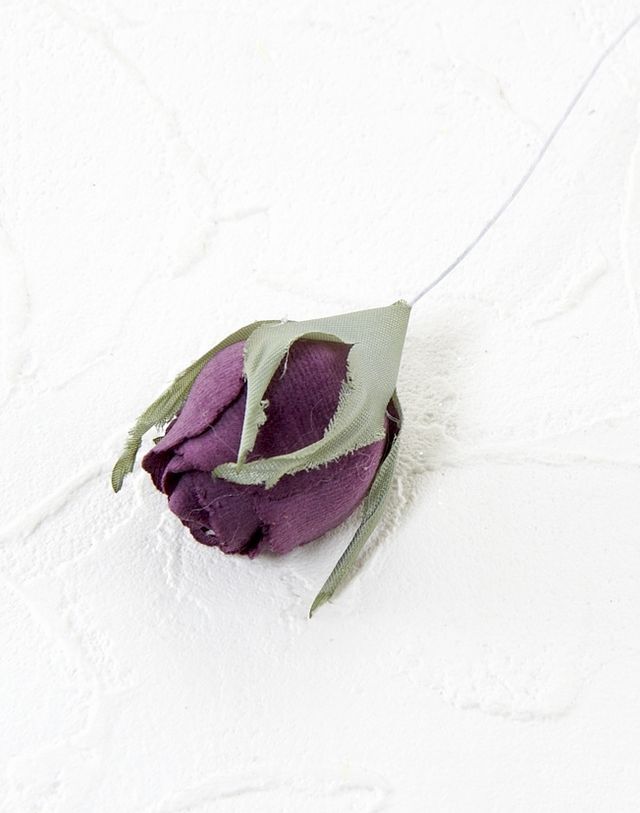 【アートフラワーパーツ・造花・染花・布花】ベルベットローズ（蕾）