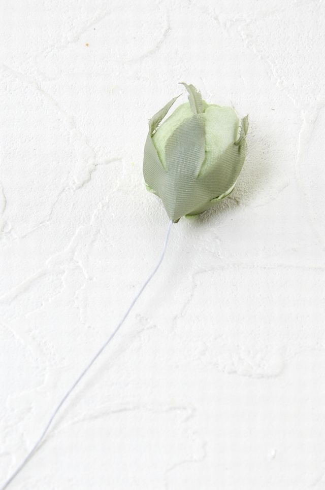 【アートフラワーパーツ・造花・染花・布花】ベルベットローズ（蕾）