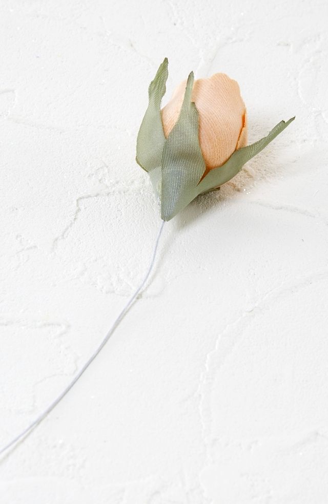 【アートフラワーパーツ・造花・染花・布花】ベルベットローズ（蕾）