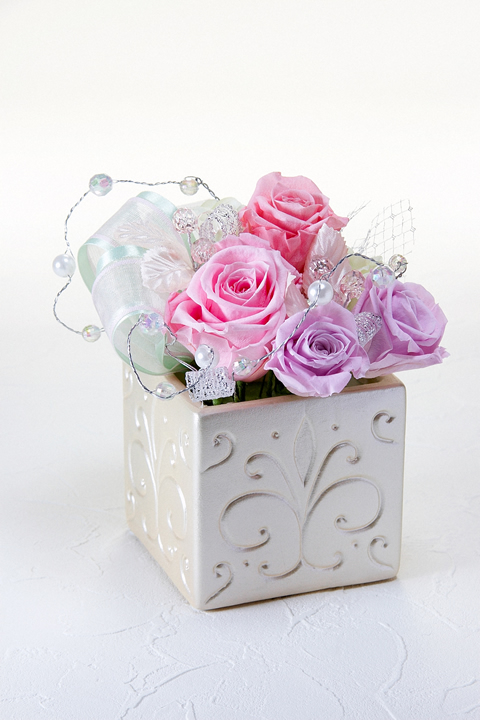 【プリザーブドフラワー】シャイニングローズ