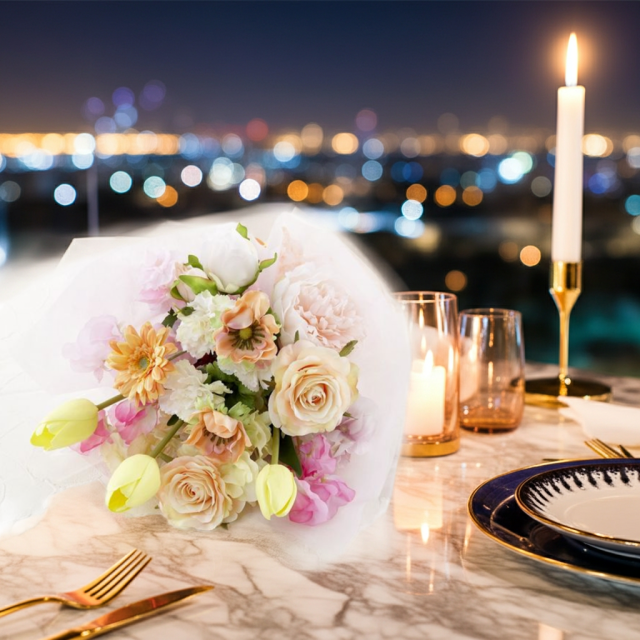 【贈答・贈呈用花束・造花花束・花束ギフト】スイートピーとチューリップのアーティフィシャルフラワーブーケ/アプリコットミックス