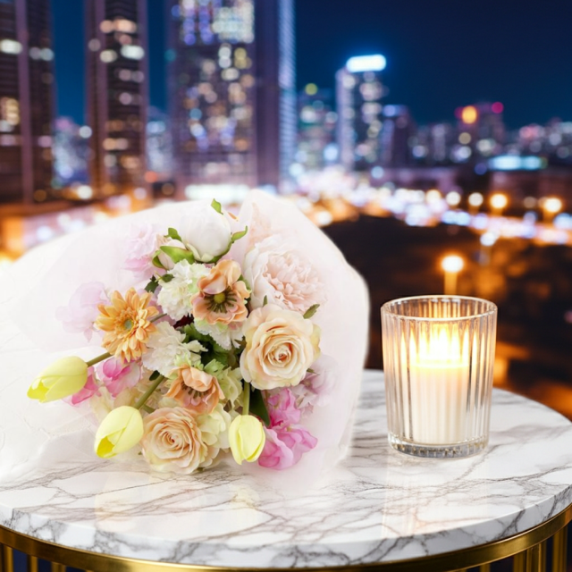 【贈答・贈呈用花束・造花花束・花束ギフト】スイートピーとチューリップのアーティフィシャルフラワーブーケ/アプリコットミックス