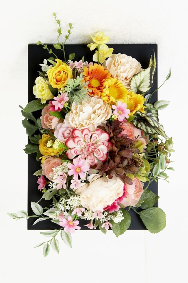 【アーティフィシャル壁掛・造花インテリアフラワー】スクエアフレームアレンジ・花音−kanon