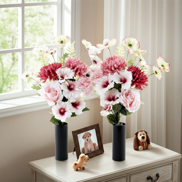 【アーティフィシャルフラワー・造花 お墓・お仏壇向け仏花・供花1対-左右2束セット】薔薇＆ハイビスカスの洋風供花（左右１対セット）