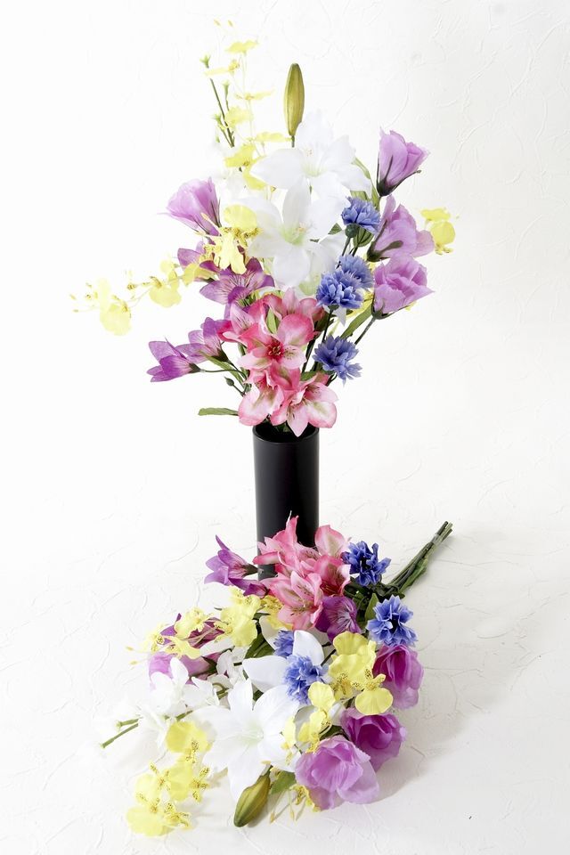 【造花・アーティフィシャルフラワー 仏花・供花】アルストロメリアとオンシジュームの墓花（左右１対セット）