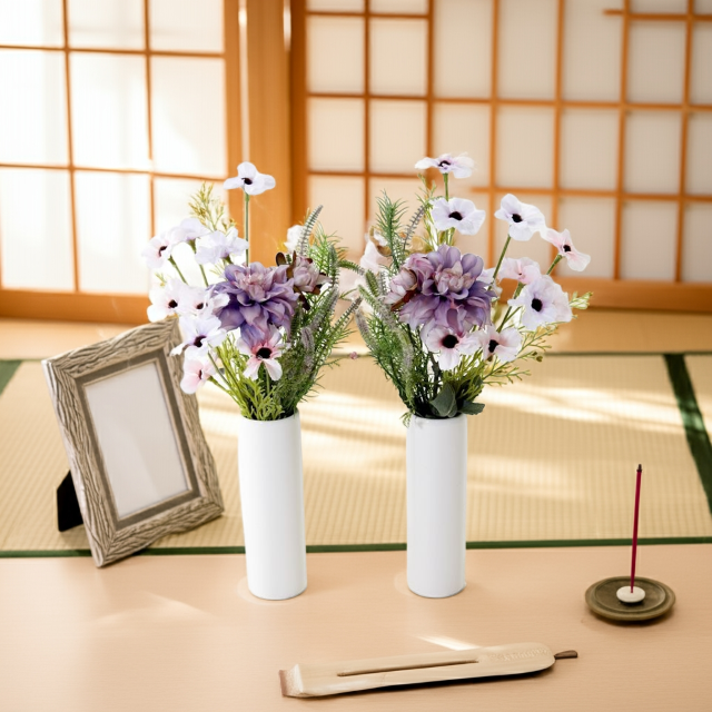 【お墓・仏壇用の造花・アーティフィシャルフラワー 供花 仏花】デージー＆ダリアのミニ仏花セット（左右１対）