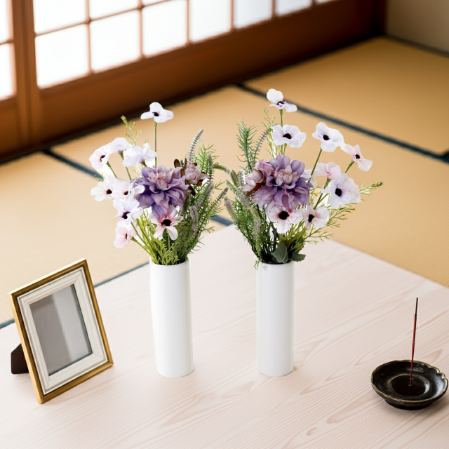 【お墓・仏壇用の造花・アーティフィシャルフラワー 供花 仏花】デージー＆ダリアのミニ仏花セット（左右１対）