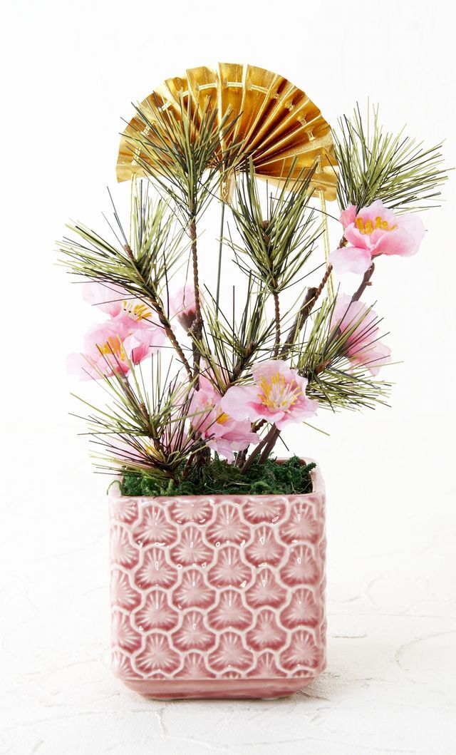 【造花・和モダン・お正月向けアートフラワーアレンジメント】愛夢