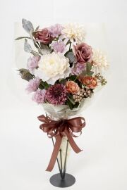 【贈答・贈呈用花束・造花花束・花束ギフト】バラとピオニーとカーネーションのアーティフィシャルフラワーブーケ/ダスティーローズ