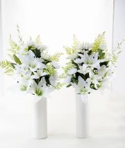 【造花の仏花・供花】カサブランカ＆百合＆菊のモダン造花供花／2束セット（左右１対）