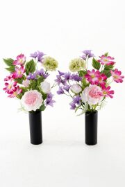 【アーティフィシャルフラワー・造花 お墓・お仏壇向け仏花・供花】コスモスと桔梗の洋風供花（左右１対セット）