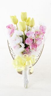 【贈答・贈呈用・ギフトの造花花束】スイートピーとチューリップの花束（ピンク）