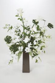【プレミアムアレンジ  造花・アーティフィシャルフラワー・インテリアフラワー】White and green flower arrangement