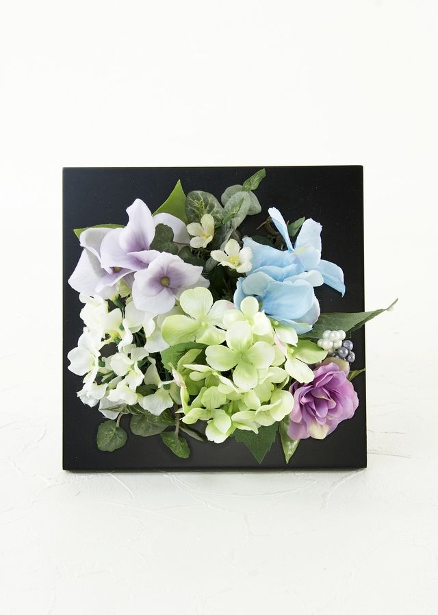 【アーティフィシャル壁掛・造花インテリアフラワー】スクエアフレームアレンジ・メアリ−芽亜里