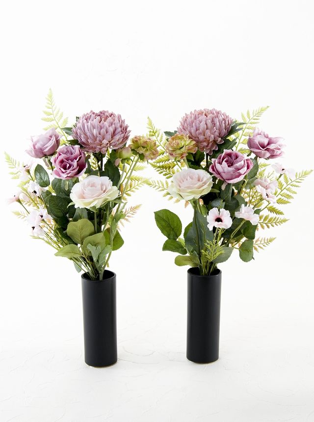 【アーティフィシャルフラワー・造花 お墓・お仏壇向け仏花・供花1対-左右2束セット】薔薇＆マムの洋風供花（左右１対セット）