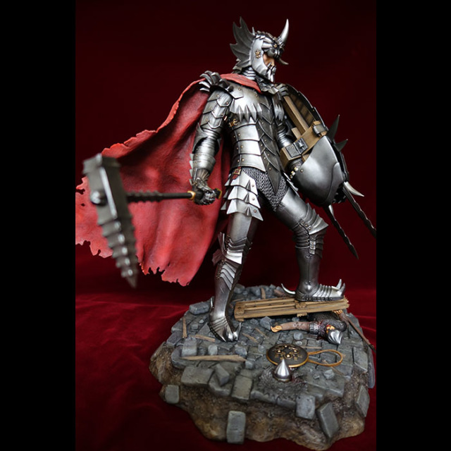 狂戦士生誕の原因となる最強の武人』