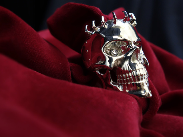 skull-head-crystal-010.jpg?t=