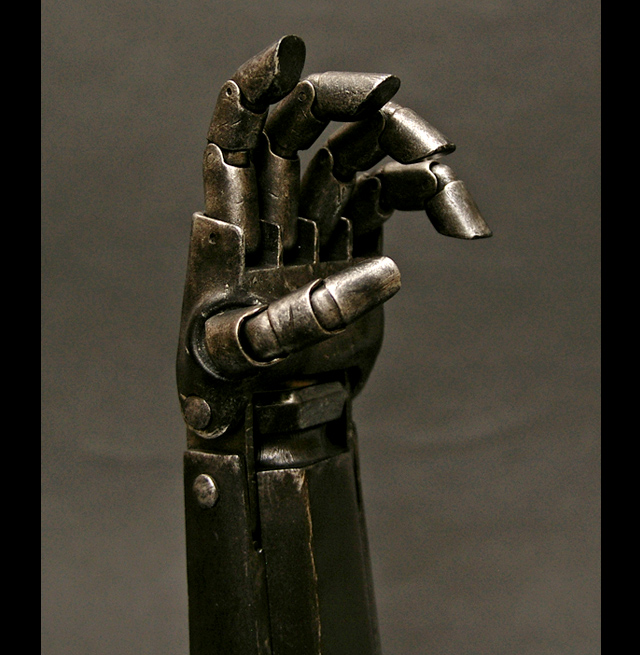 Guts　Arm Cannon(義手砲)　1/2　Scale ※完売