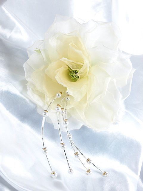 S-2042 和・洋両用髪飾り（大輪薔薇／コームタイプ）アイボリー