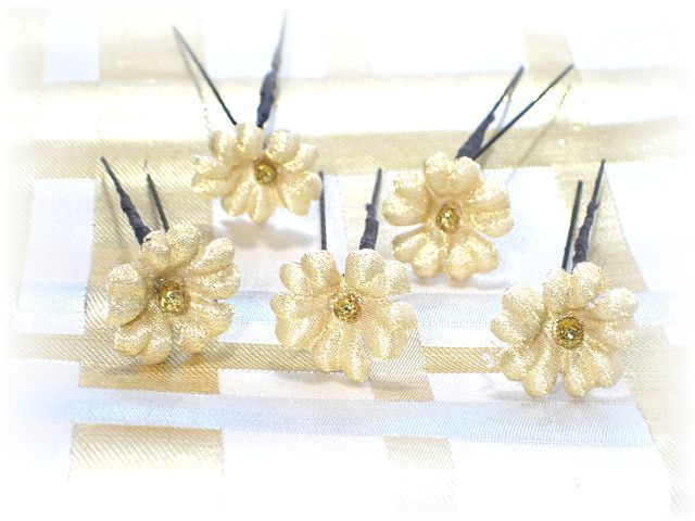 S-1017　和装髪飾り＜桜草＞Uピン５本セット（９Ａ１２）／金