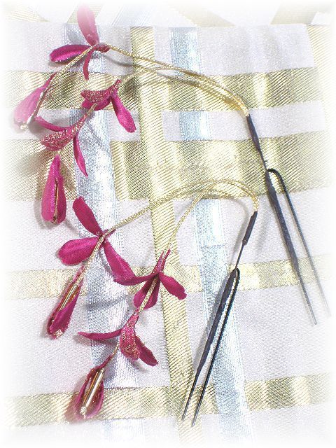 S-1013　和装髪飾り＜藤＞Uピン２本セット（９Ａ０８）／薔薇－ワイン系