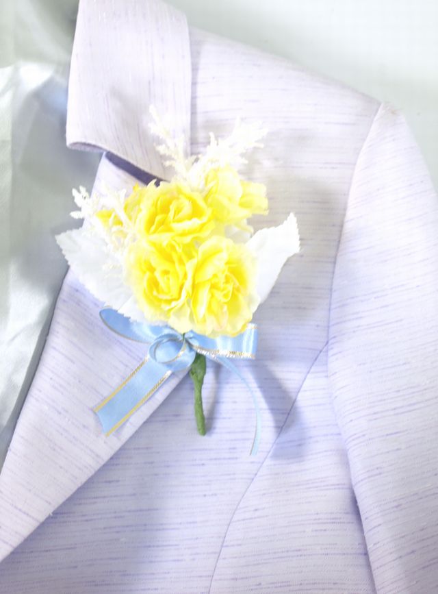 ファンシーローズコサージュ（イエロー）