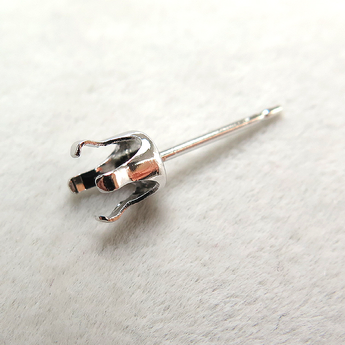 ピアス空枠・4本爪ポストピアス（ラウンド5mm）「14kgf（ホワイトゴールドフィルド）（ロジウム）」（5ペア/10個）