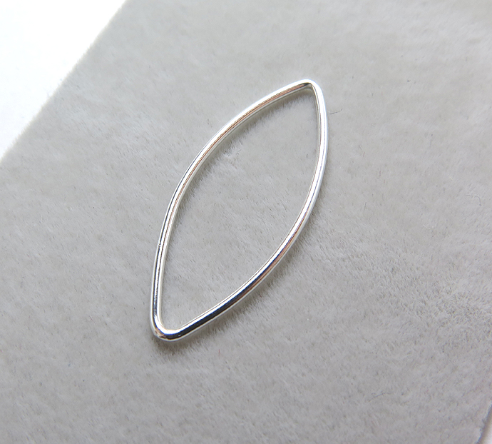 ＳＶ925シルバーパーツ/コンポーネント（プレーン/マーキス）29×12mm（50個）