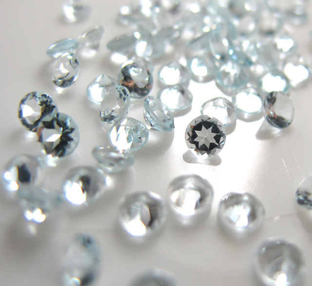 天然石ルース（裸石）・アクアマリン（アフリカ）/ラウンド【3mm】ファセットカット（5個）