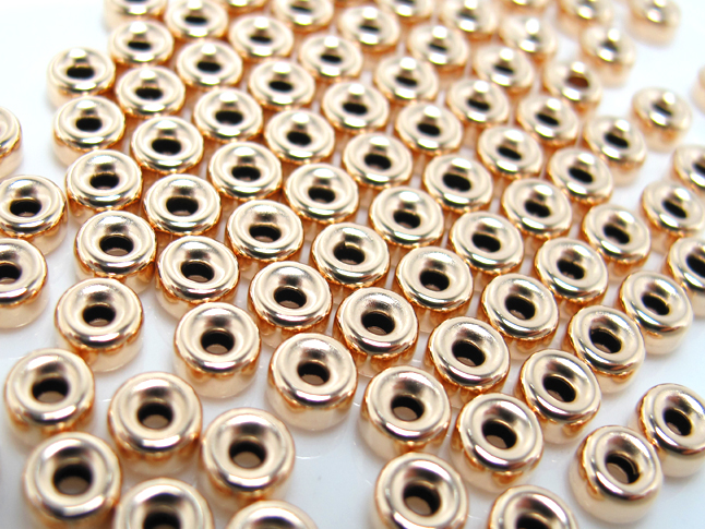 ゴールドフィルド・スペーサービーズ（ラウンデル）【A】 4mm×2mm 「14kgf」（7個）