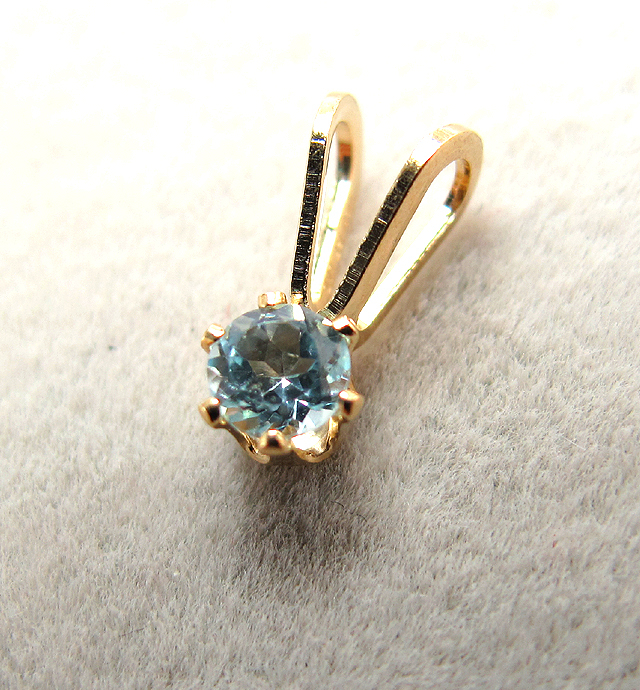 スタッドペンダントトップ「14kgf（ゴールドフィルド）」天然石ブルートパーズ3mm/6本爪（5個）