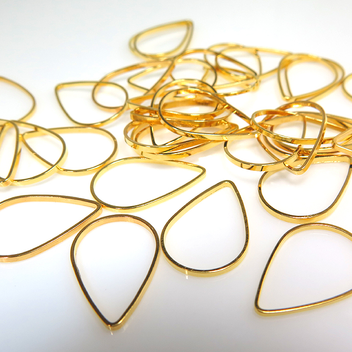 ドロップ チャーム ブラスパーツ コンポーネント（11mm×7mm）幾何学・ジオメトリックアクセサリー（真鍮・ゴールドカラー）（100個）