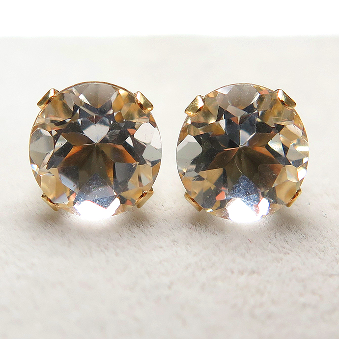 ゴールドフィルド/7mmラウンド4本爪・スタッドピアス（立て爪ピアス）・天然石クリスタル（水晶）「14kgf」（1ペア）