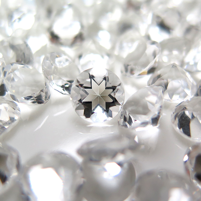 天然石ルース（裸石）・クリスタル/水晶（ブラジル）/ラウンド【9mm】ファセットカット（2個）