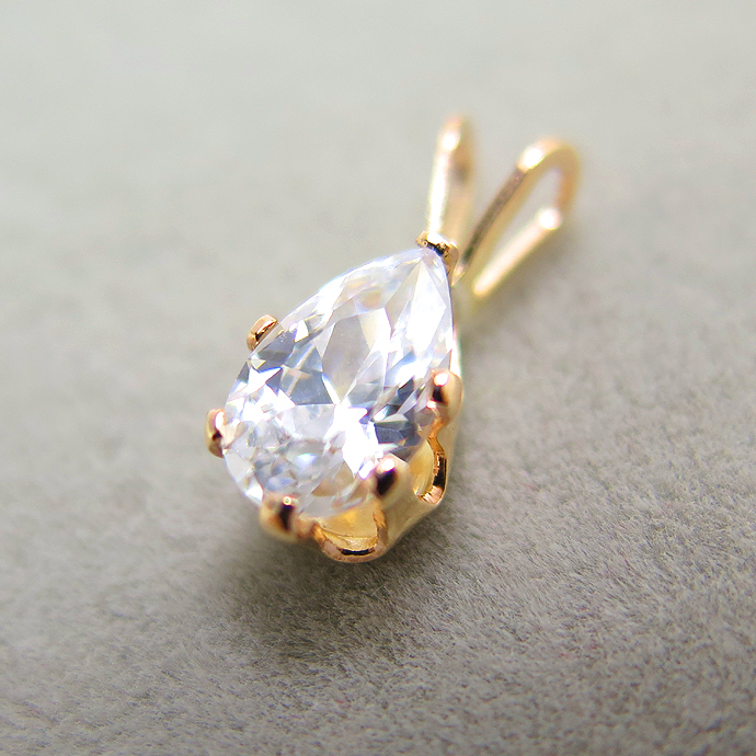 6本爪ペンダントトップ（立爪）（キュービックジルコニア・ペアシェイプ8×5mm）「14kgf（ゴールドフィルド）」（1個）