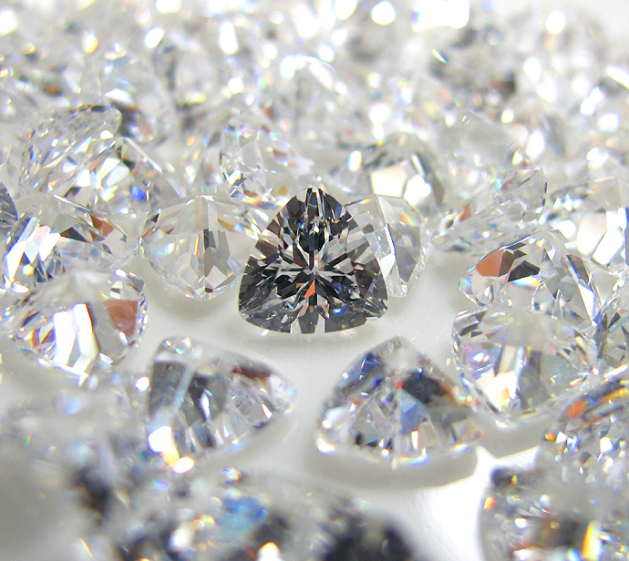 キュービックジルコニアcz【AAA】・ルース（裸石）・/トリリアント【5×5mm】ファセットカット（1000個）