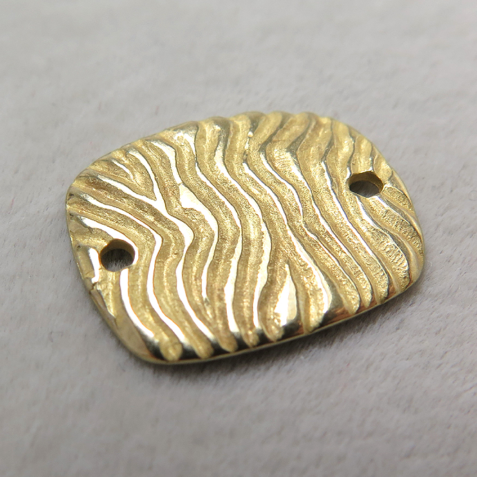 リンク【A】（15mm×13mm）（真鍮ブラス・ゴールドカラー）（10個）