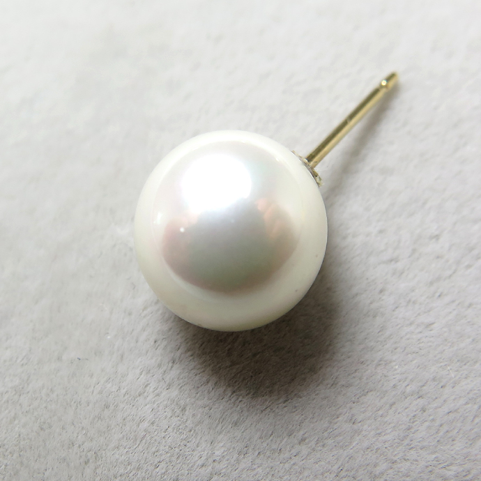 貝パールピアス（貝ミガキパール「国産」・ポストピアス「14kgf/ゴールドフィルド」）/9mm玉（1ペア）