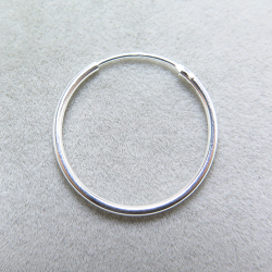 SV925シルバー/フープピアス リング（チューブ/1.25mm）20mm（5ペア）