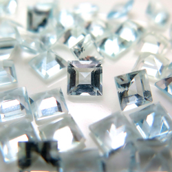 天然石ルース（裸石）・アクアマリン/スクエア【5×5mm】ファセットカット（2個）