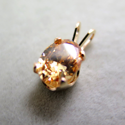 4本爪ペンダントトップ（立爪）（キュービックジルコニア・オーバル8×6mm）【シャンパン】「14kgf（ゴールドフィルド）」（1個）