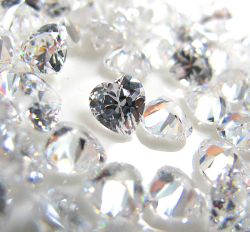 キュービックジルコニアcz【AAA】・ルース（裸石）・/ハート【4×4mm】ファセットカット（250個）